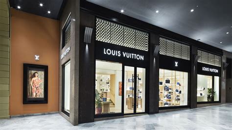 Louis Vuitton bologna account